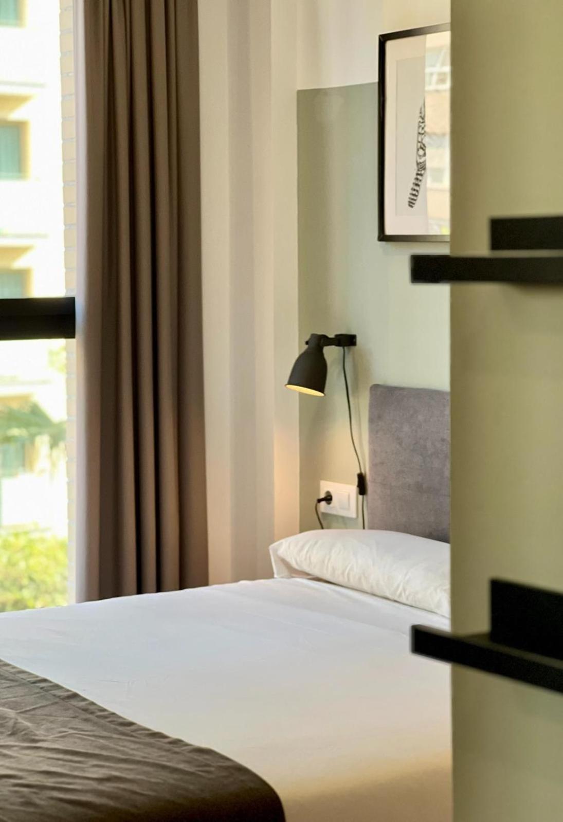Apartamentos De Pradas فالنسيا المظهر الخارجي الصورة