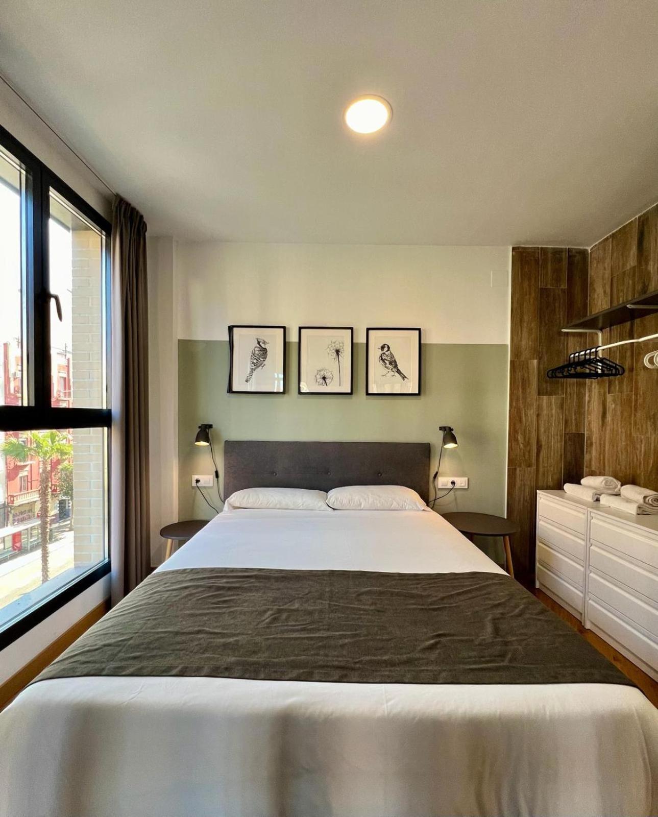 Apartamentos De Pradas فالنسيا المظهر الخارجي الصورة