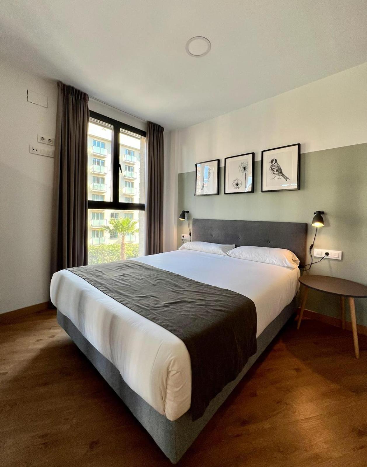 Apartamentos De Pradas فالنسيا المظهر الخارجي الصورة