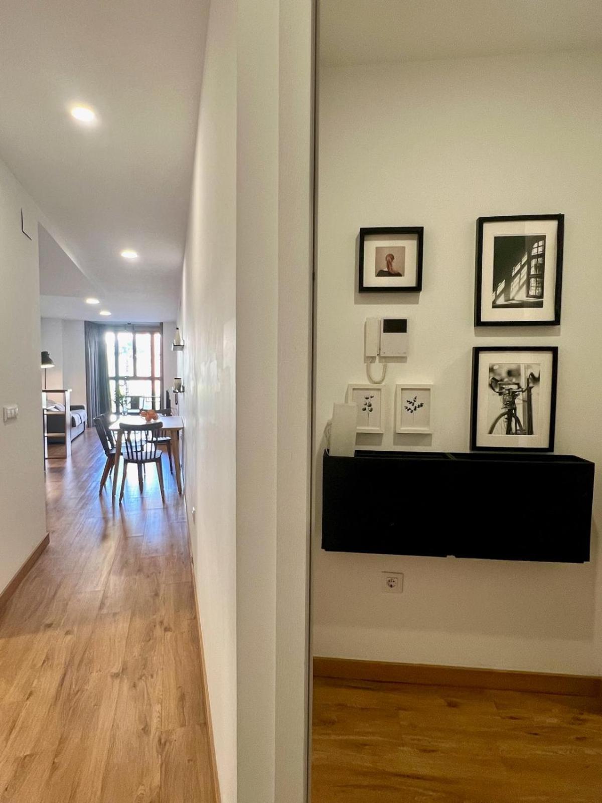 Apartamentos De Pradas فالنسيا المظهر الخارجي الصورة