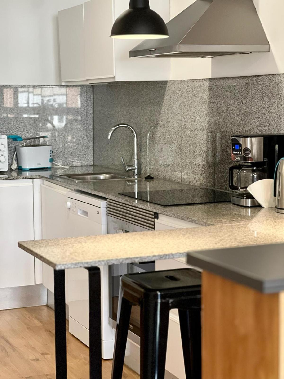 Apartamentos De Pradas فالنسيا المظهر الخارجي الصورة