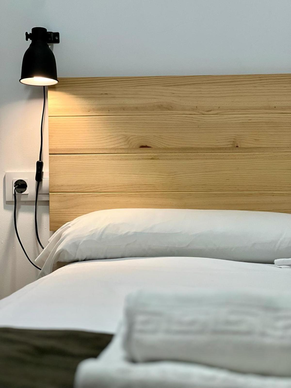Apartamentos De Pradas فالنسيا المظهر الخارجي الصورة