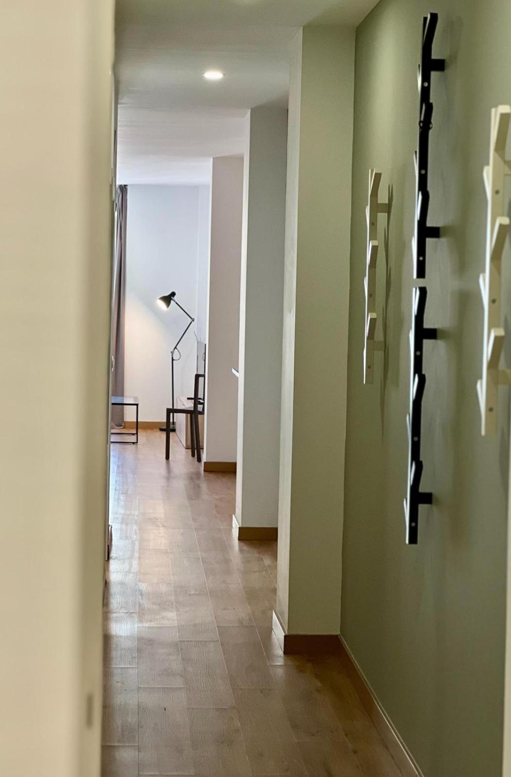 Apartamentos De Pradas فالنسيا المظهر الخارجي الصورة