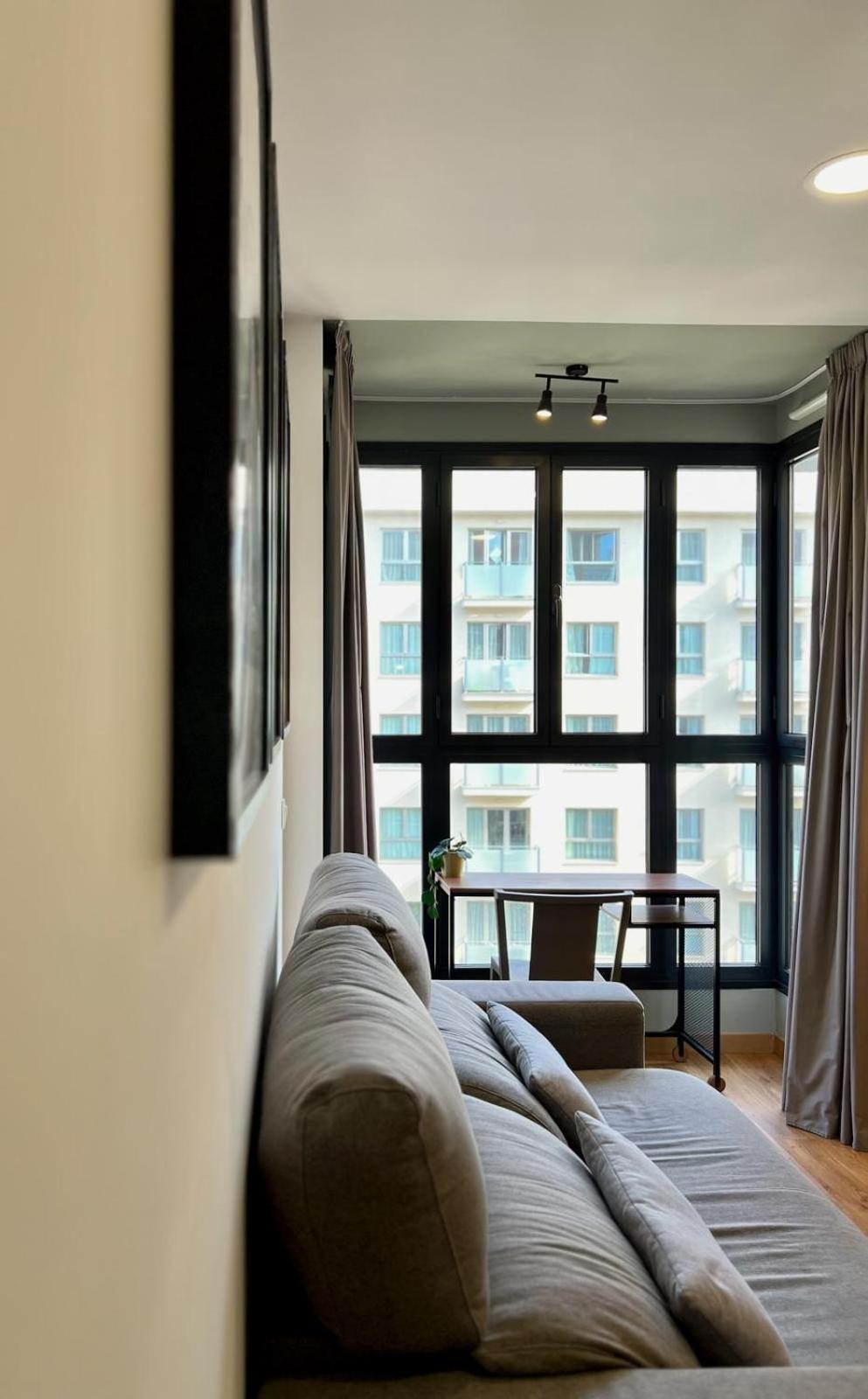 Apartamentos De Pradas فالنسيا المظهر الخارجي الصورة