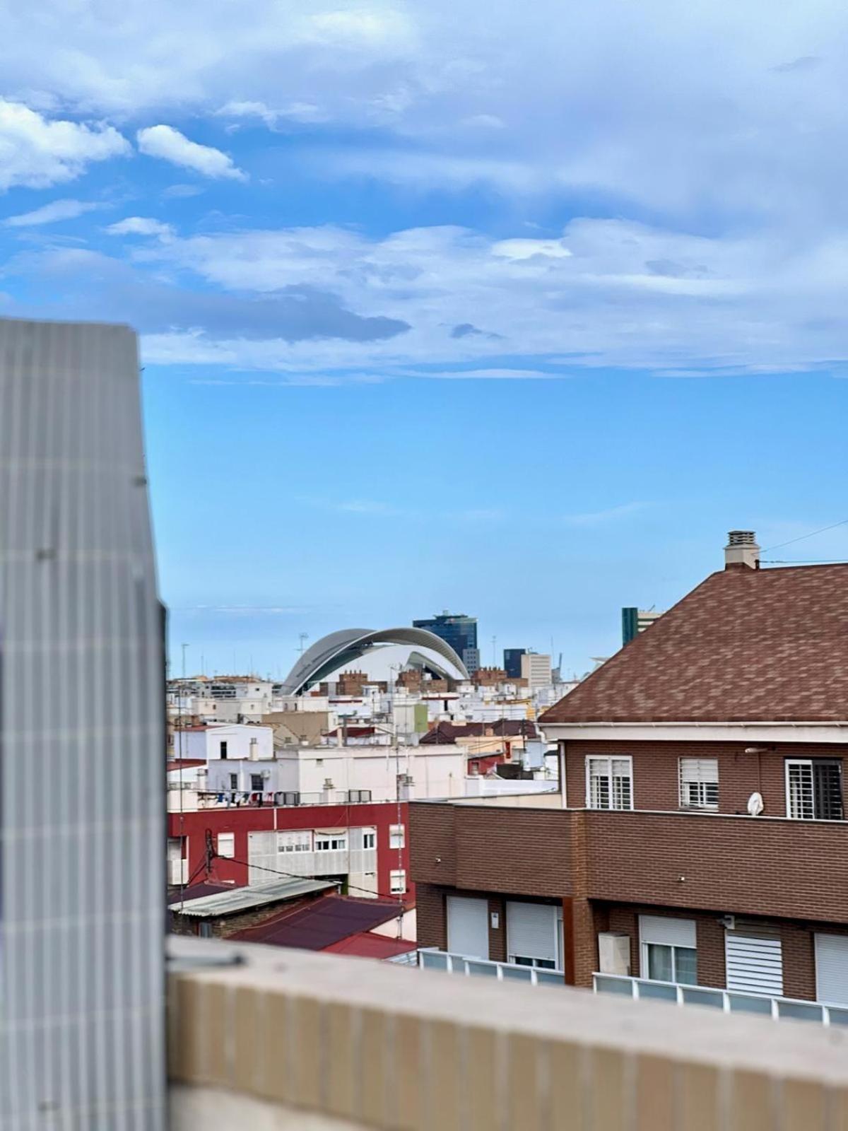 Apartamentos De Pradas فالنسيا المظهر الخارجي الصورة