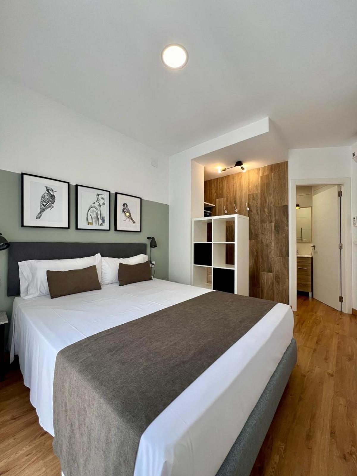 Apartamentos De Pradas فالنسيا المظهر الخارجي الصورة